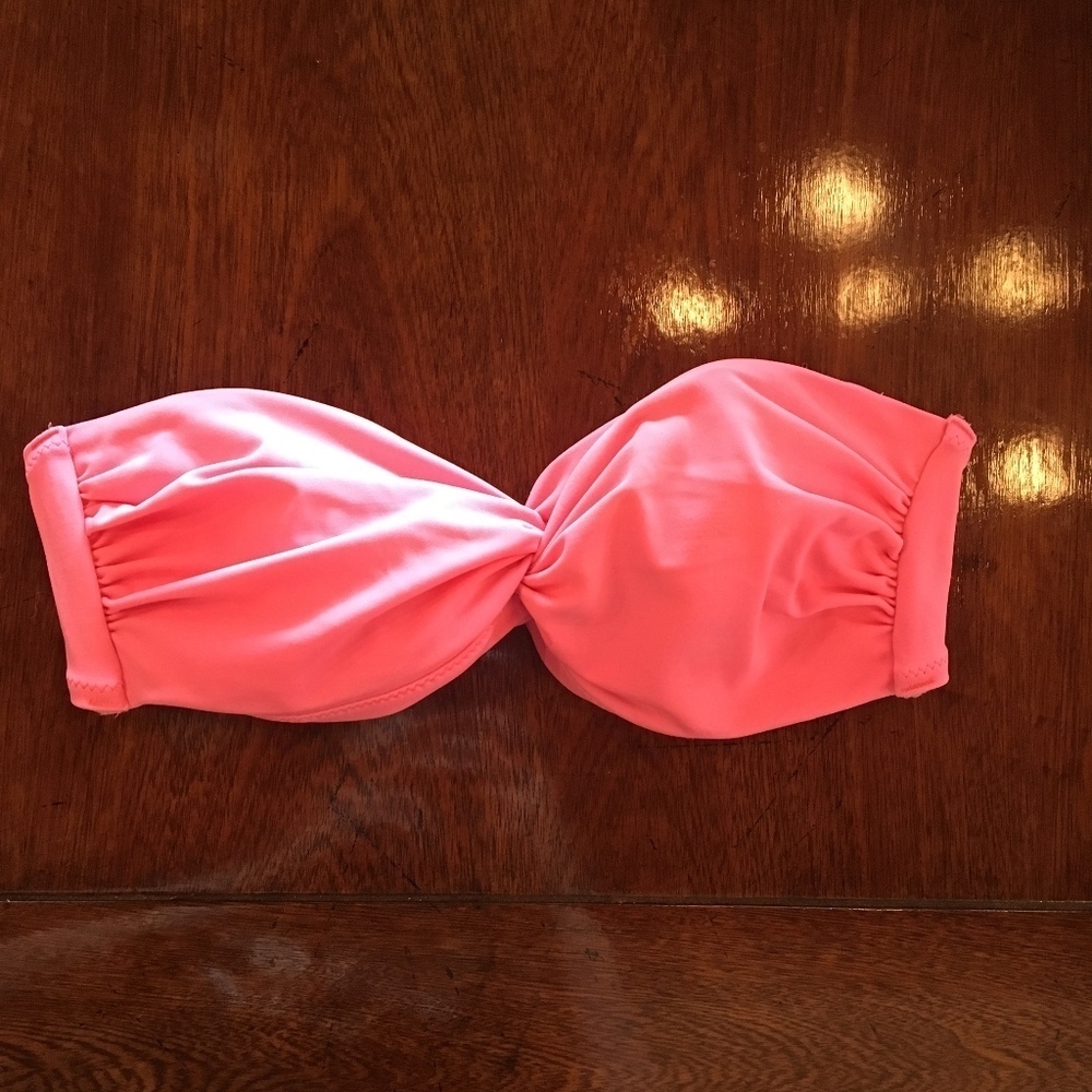 🏆 Victoria's Secret Swimsuit Top